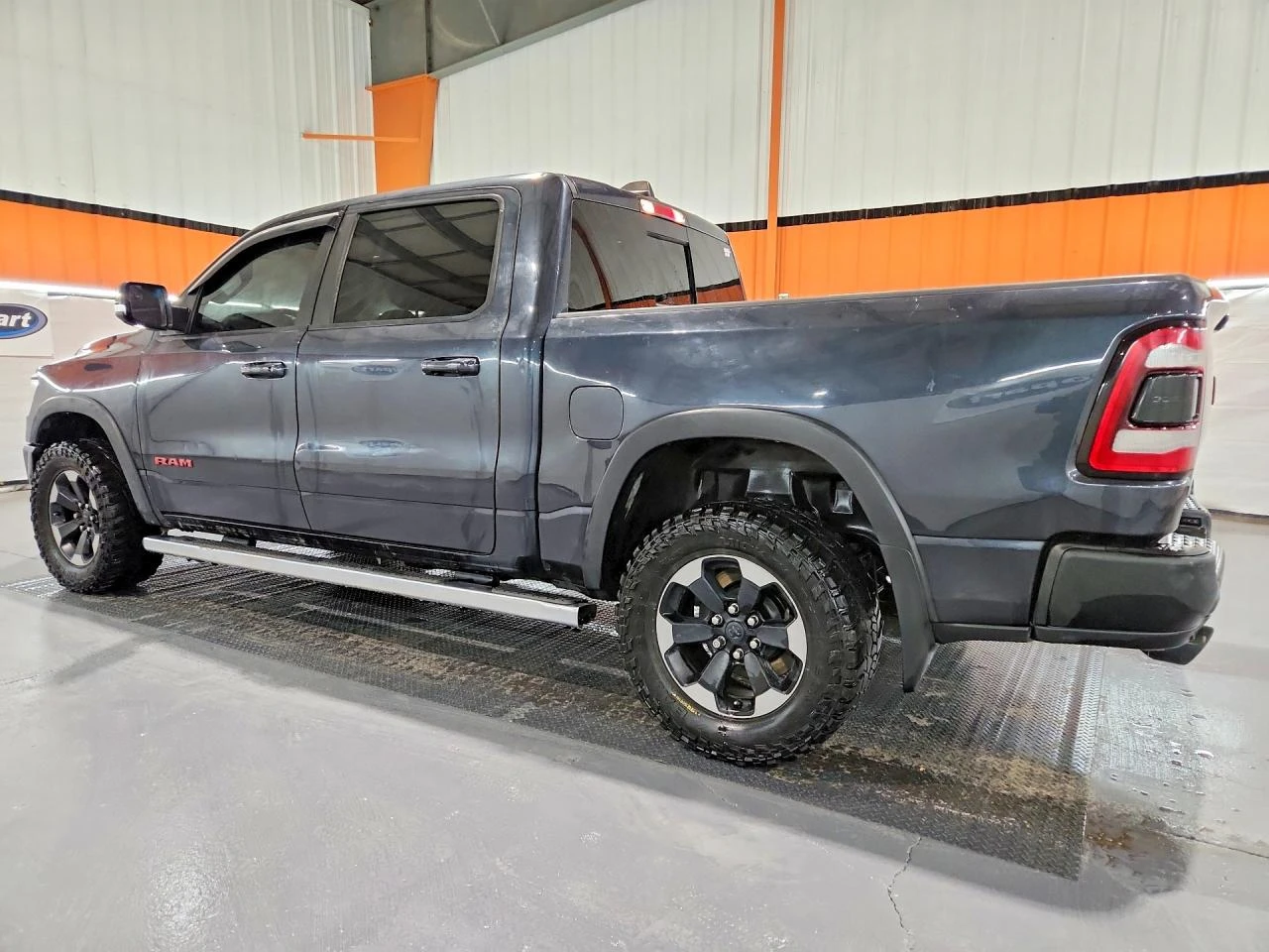 Dodge RAM 1500 5.7l Rebel, снимка 2 - Автомобили и джипове - 53791338