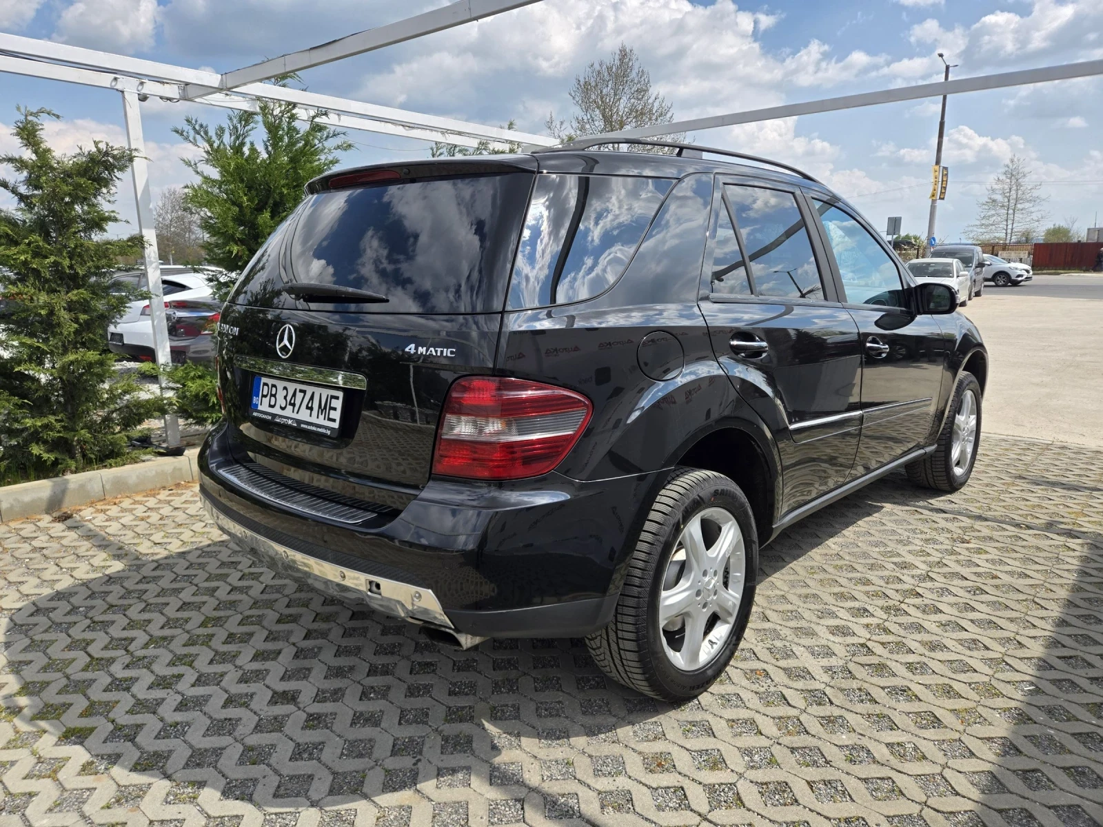 Mercedes-Benz ML 320 3.0CDI-224кс= 4MATIC= ПОДГРЕВ= ШИБЕДАХ= КСЕНОН, снимка 3 - Автомобили и джипове - 54246131