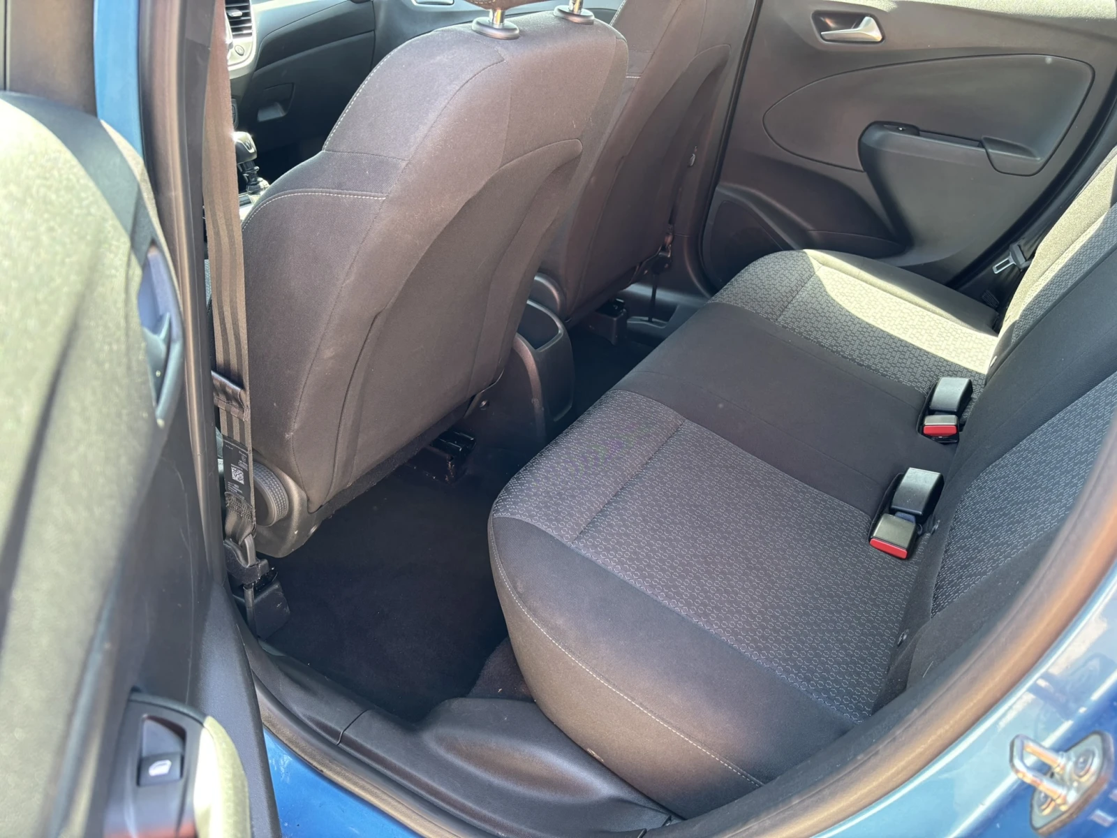 Opel Crossland X 1.2 110 hp, снимка 8 - Автомобили и джипове - 54639470