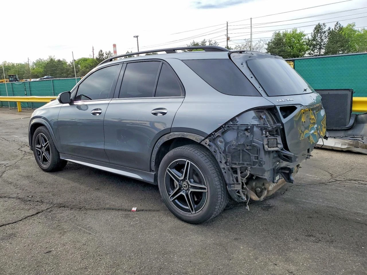 Mercedes-Benz GLE 350 2.0l 4Matic, снимка 2 - Автомобили и джипове - 54743705