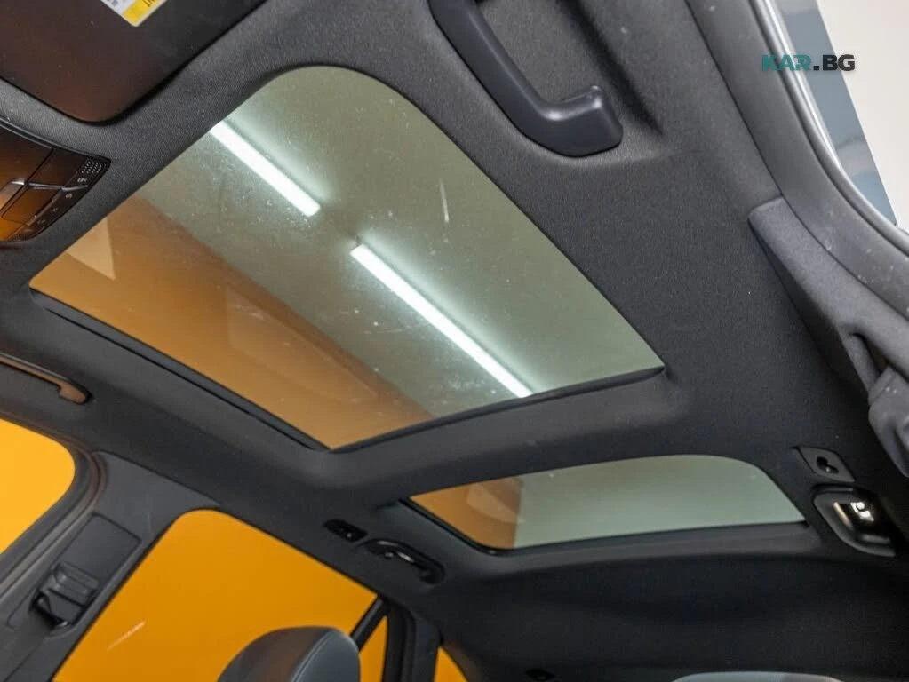 Mercedes-Benz GLC 300 * 4MATIC * PANO * Автокредит * (Цена до България), снимка 13 - Автомобили и джипове - 55282136