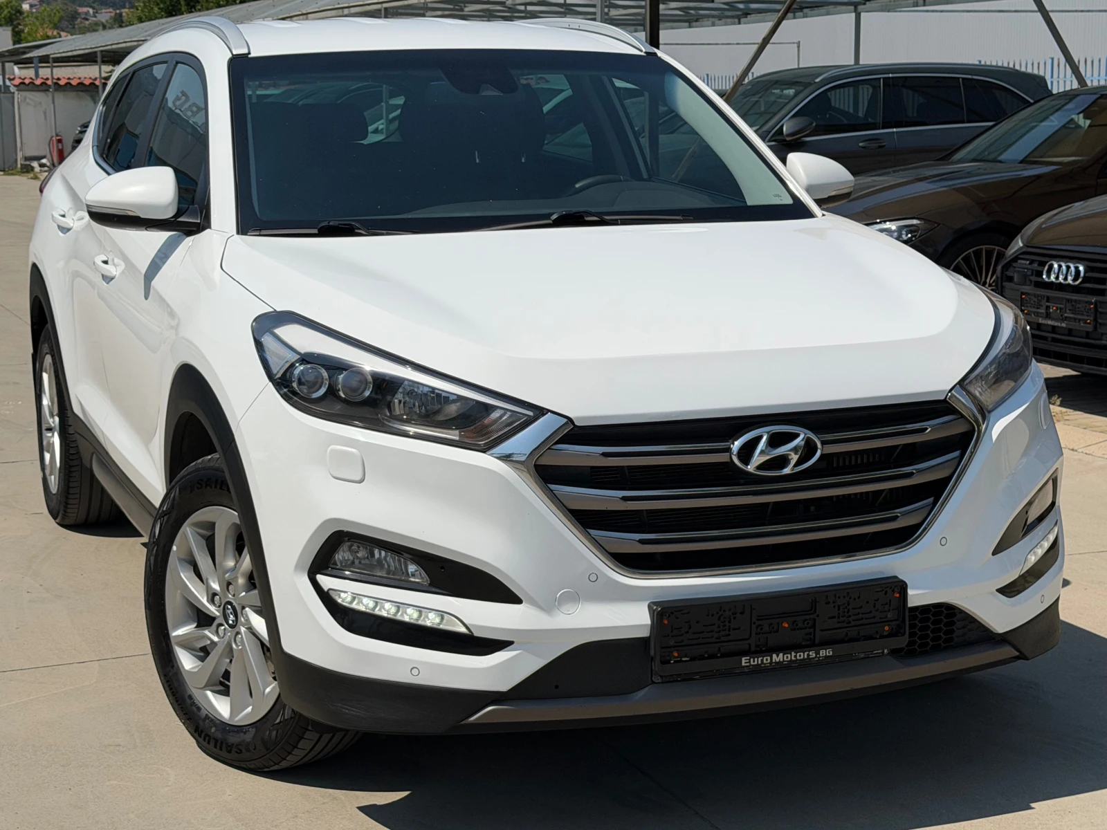 Hyundai Tucson 2.0CRDI, 4X4, STYLE-KATO HOB!, снимка 3 - Автомобили и джипове - 55664431