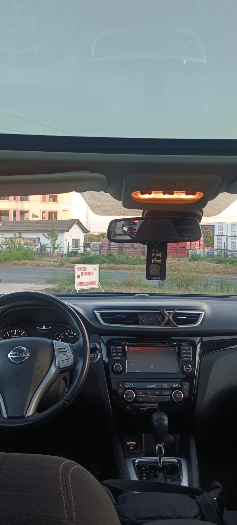 Nissan Qashqai, снимка 3 - Автомобили и джипове - 55771145
