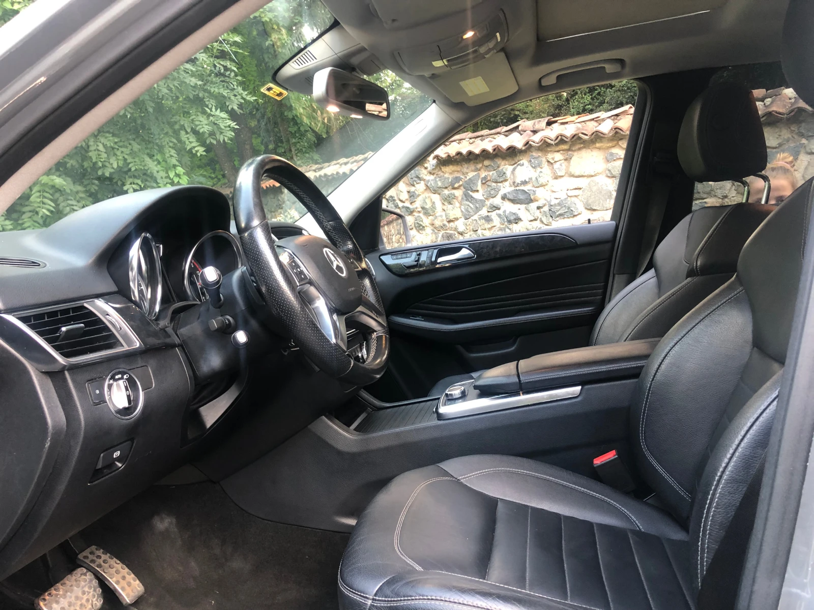 Mercedes-Benz ML 350 4МATIC AMG, снимка 7 - Автомобили и джипове - 55830963