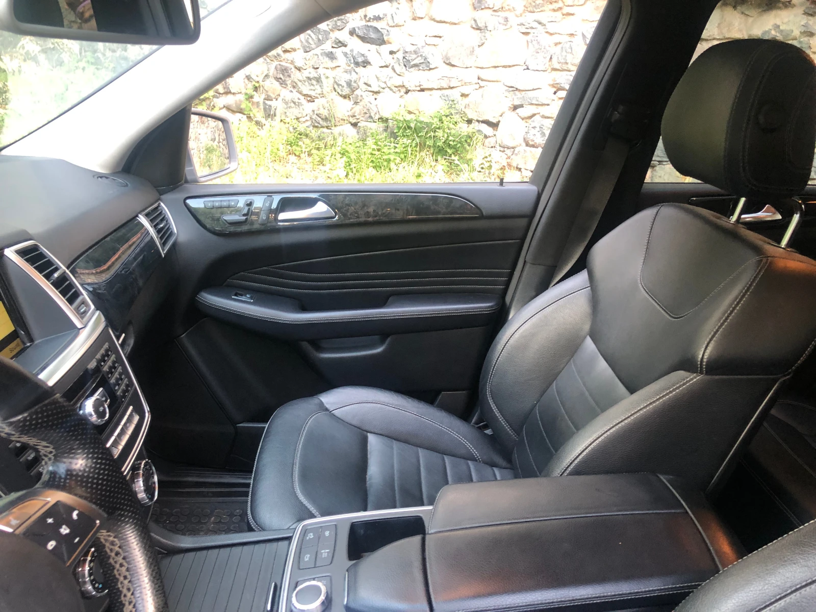 Mercedes-Benz ML 350 4МATIC AMG, снимка 5 - Автомобили и джипове - 55830963