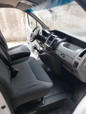 Renault Trafic 2.0 DCi Дълга База  | Auto.bg — изображение 11