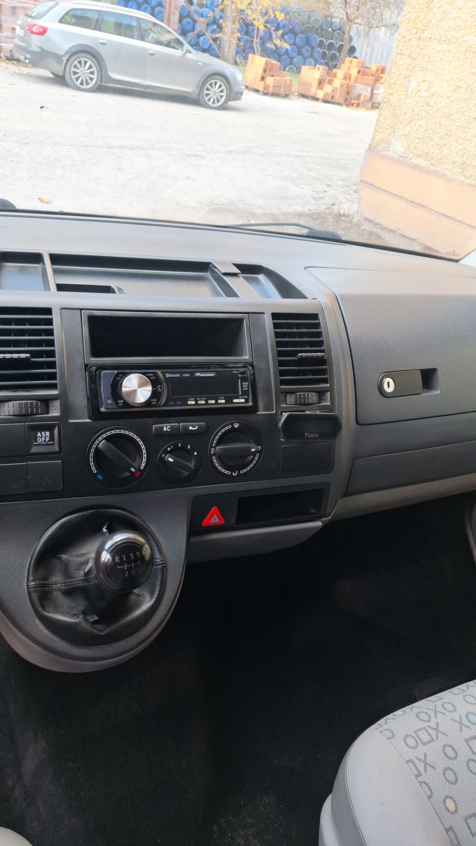 VW T5 2.5  тди 131 - изображение 10