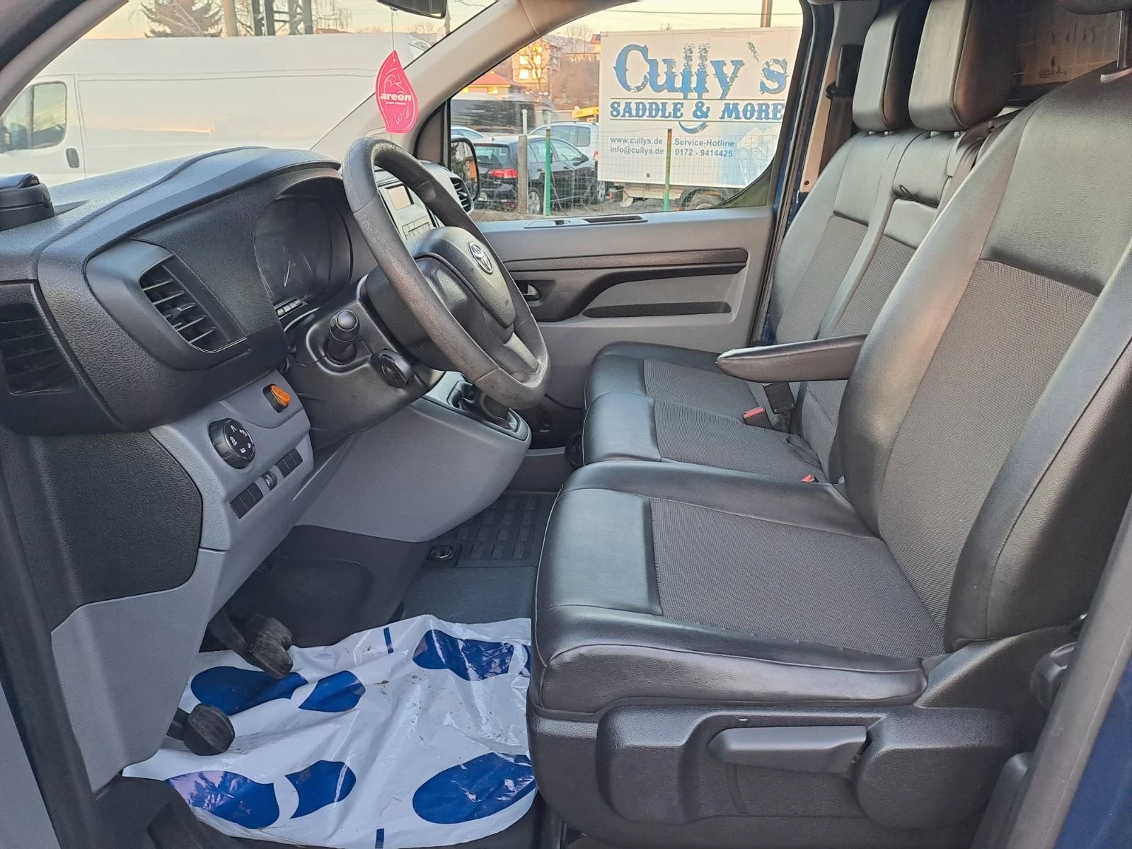 Toyota Proace 2.0 D XXL - изображение 10