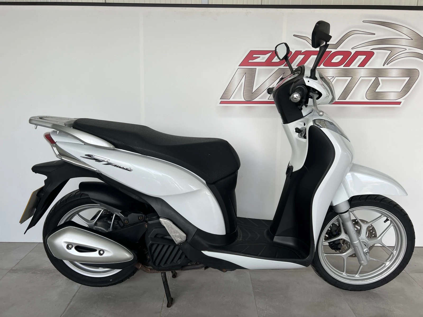 Honda Sh MODE, снимка 1