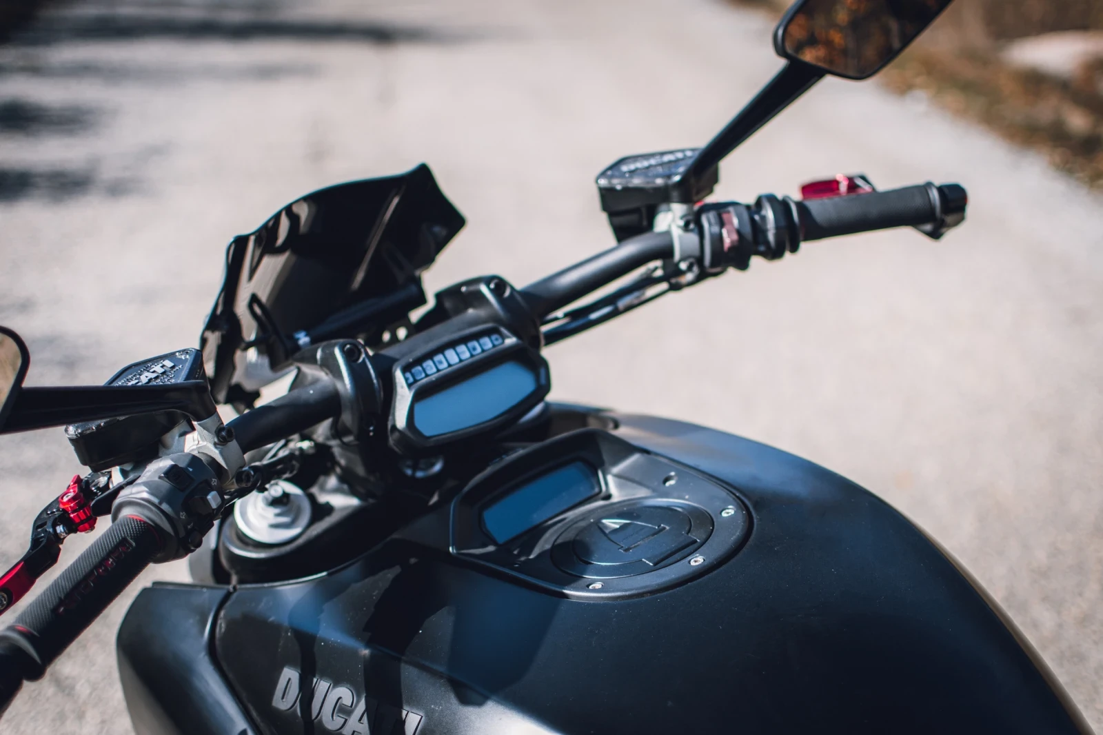 Ducati Diavel Black carbon Termignoni  - изображение 10