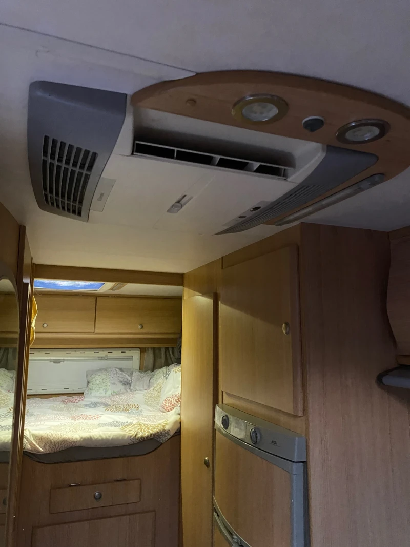 Кемпер Rimor, снимка 17 - Каравани и кемпери - 52618745