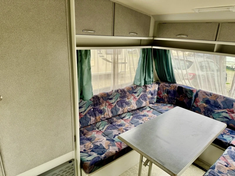 Каравана Beyerland Sprinter 390-2, снимка 9 - Каравани и кемпери - 52895756