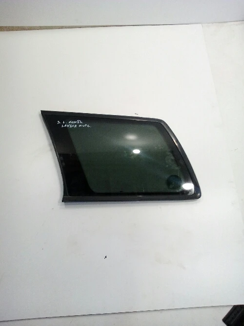 стъкло задно ляво крайно за Мицубиши Лансер комби