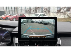 Toyota Corolla TS 1.8 HSD EXECUTIVE PLUS, снимка 15