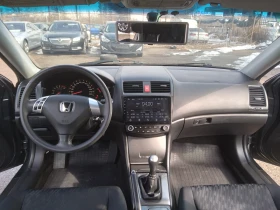 Honda Accord 2.0i Бензин навигация, снимка 8