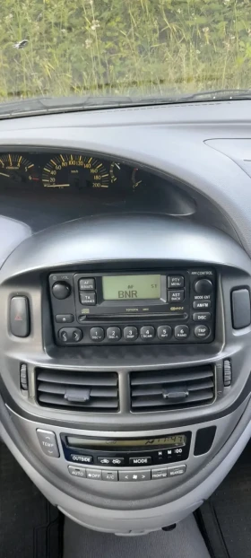 Обява за продажба на Toyota Previa 2.0td ~6 200 лв. - изображение 3