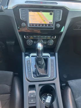 VW Passat АВТОМАТИК НАВИГАЦИЯ 4х4 - 27490 лв. - 52732212 13
