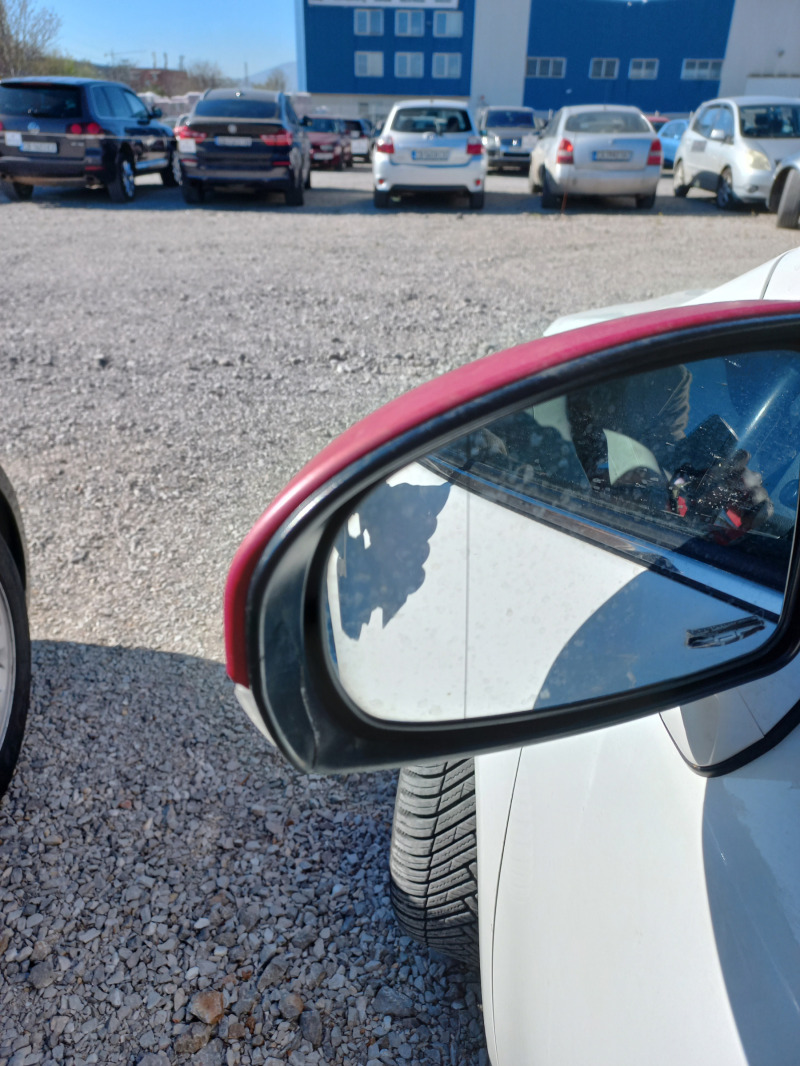 Toyota Avensis, снимка 9 - Автомобили и джипове - 45171325
