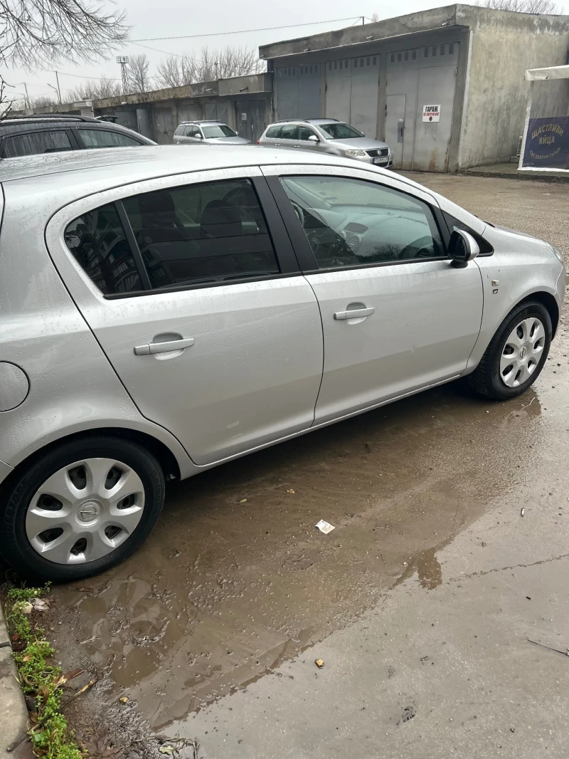 Opel Corsa, снимка 8 - Автомобили и джипове - 48767465