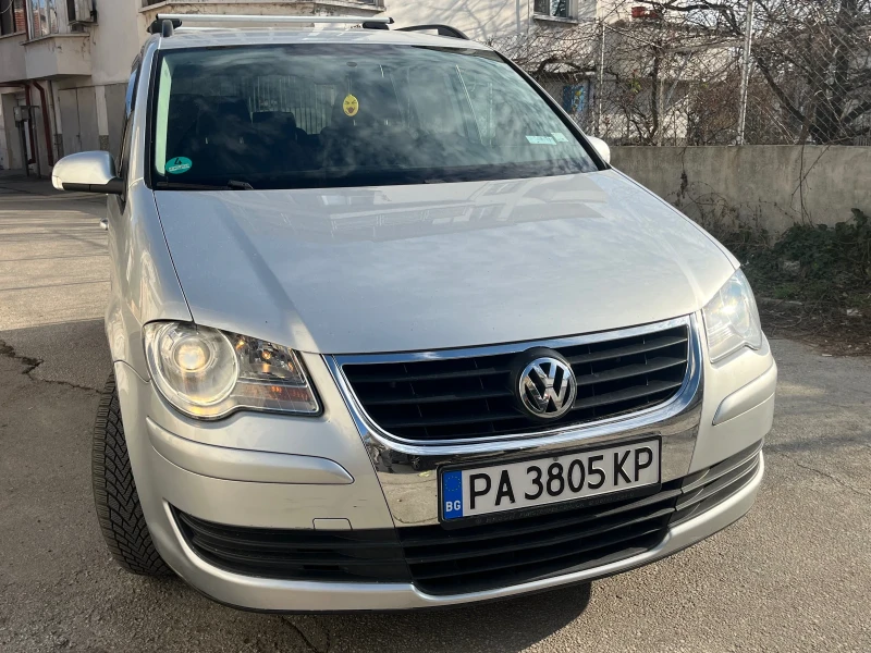 VW Touran, снимка 3 - Автомобили и джипове - 49243029