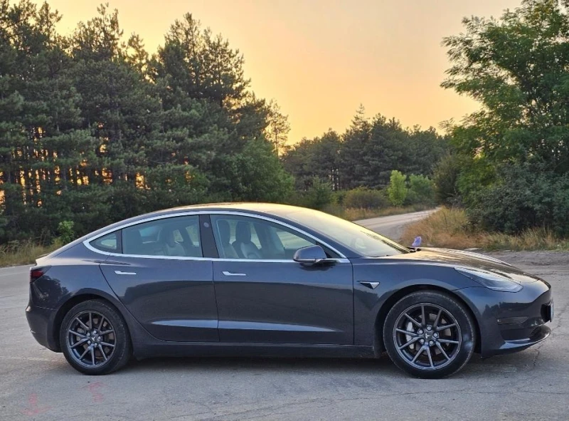 Tesla Model 3 Long range, 4x4 с гаранция, снимка 7 - Автомобили и джипове - 51174652