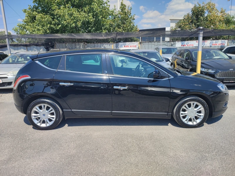 Lancia Delta 1.6D-120ks-6sk-КОЖА-ПАРКТРОНИК, снимка 5 - Автомобили и джипове - 51354202