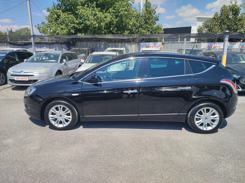 Lancia Delta 1.6D-120ks-6sk-КОЖА-ПАРКТРОНИК, снимка 4 - Автомобили и джипове - 51354202