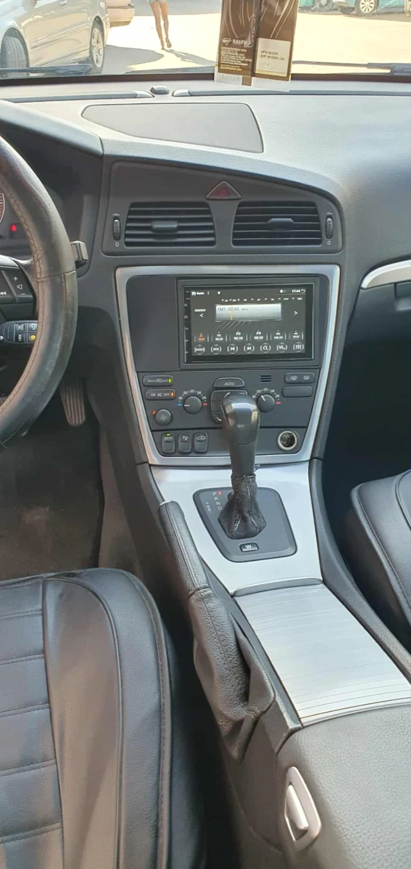 Volvo S60 2.4d, снимка 7 - Автомобили и джипове - 51541355