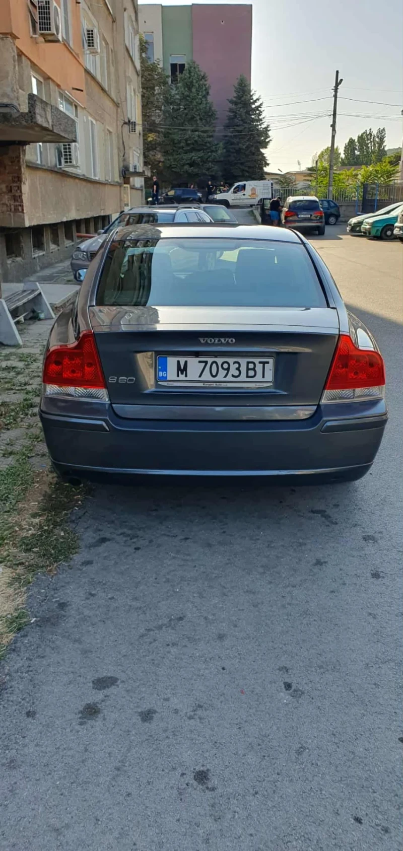 Volvo S60 2.4d, снимка 2 - Автомобили и джипове - 51541355