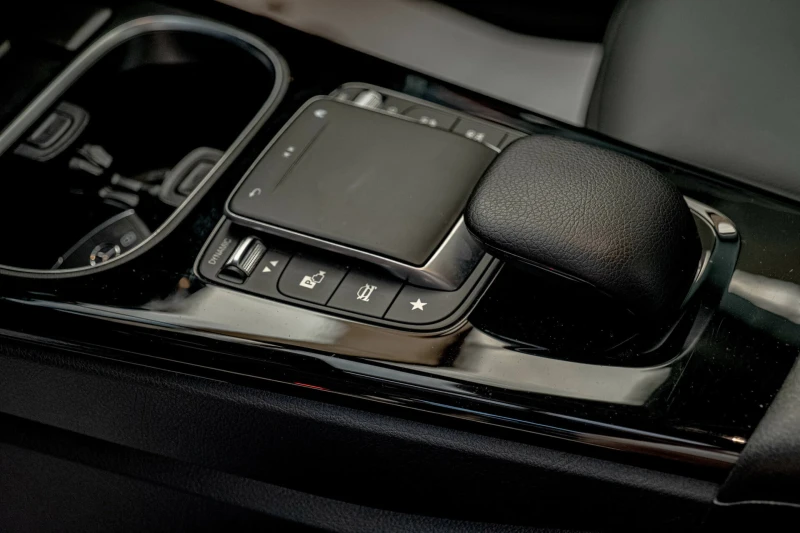 Mercedes-Benz CLA 250 Electro/MBUX/Dynamic Select/Камера/Подгрев, снимка 10 - Автомобили и джипове - 51585851