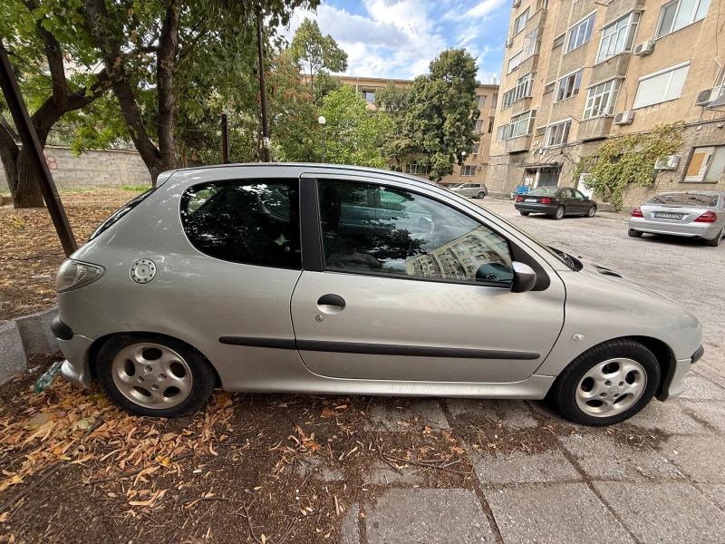 Peugeot 206, снимка 4 - Автомобили и джипове - 52787695