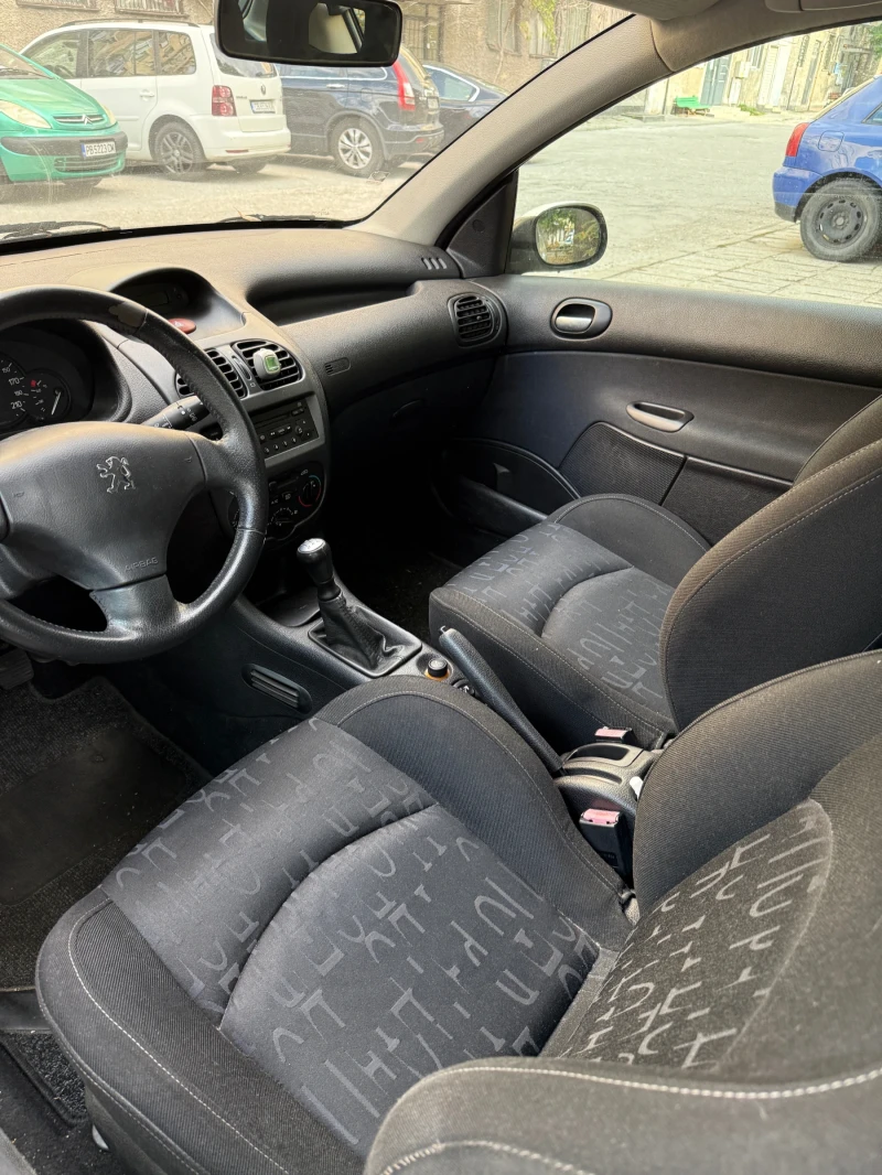 Peugeot 206, снимка 7 - Автомобили и джипове - 52787695