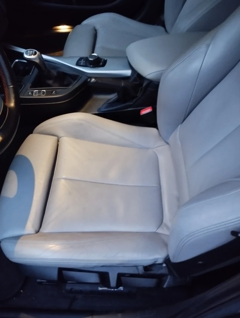 BMW 118 D sport, снимка 10 - Автомобили и джипове - 52799699