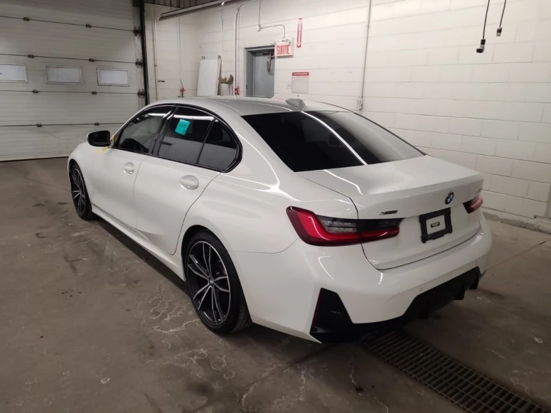 BMW 330 * 330I XDRIVE * CARFAX * ЦЕНА ДО БГ, снимка 4 - Автомобили и джипове - 52878806