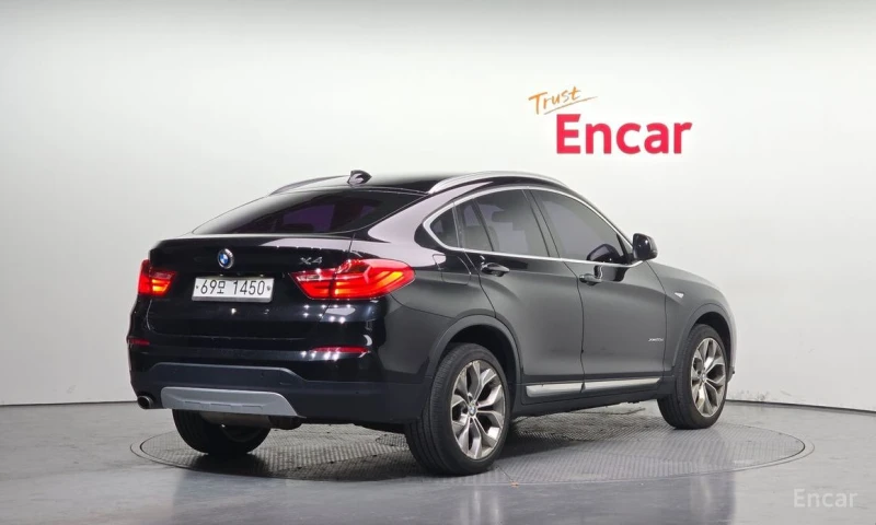 BMW M4, снимка 2 - Автомобили и джипове - 53292339