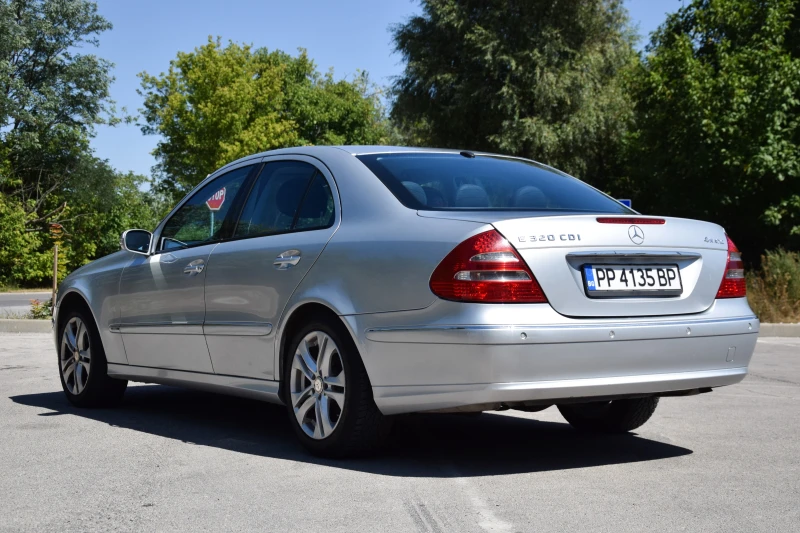 Mercedes-Benz E 320, снимка 5 - Автомобили и джипове - 53579594