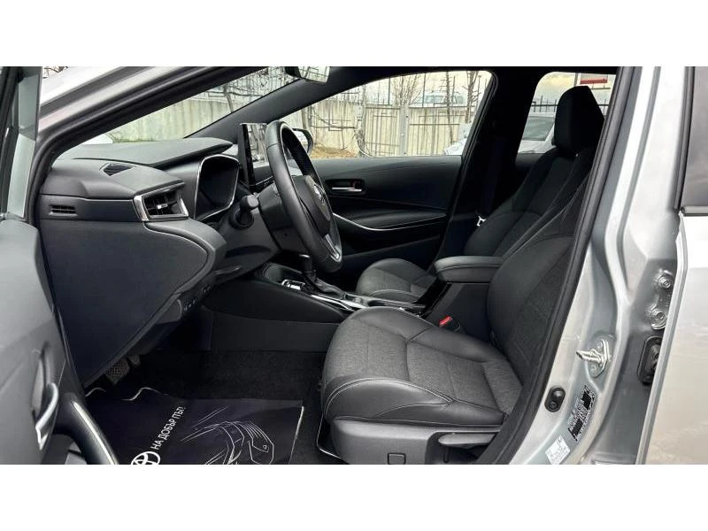 Toyota Corolla TS 1.8 HSD EXECUTIVE PLUS, снимка 12 - Автомобили и джипове - 53911997