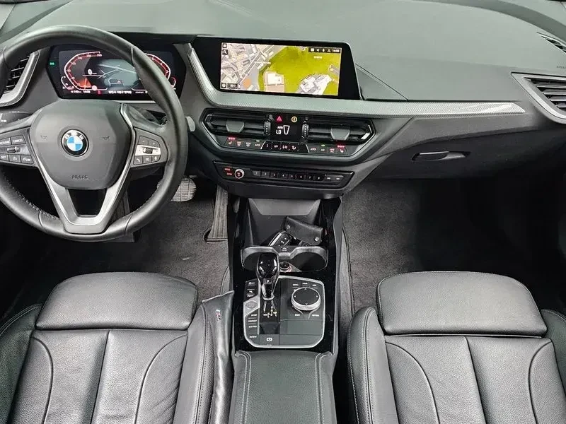 BMW 120 * I Advantage* , снимка 16 - Автомобили и джипове - 55121947