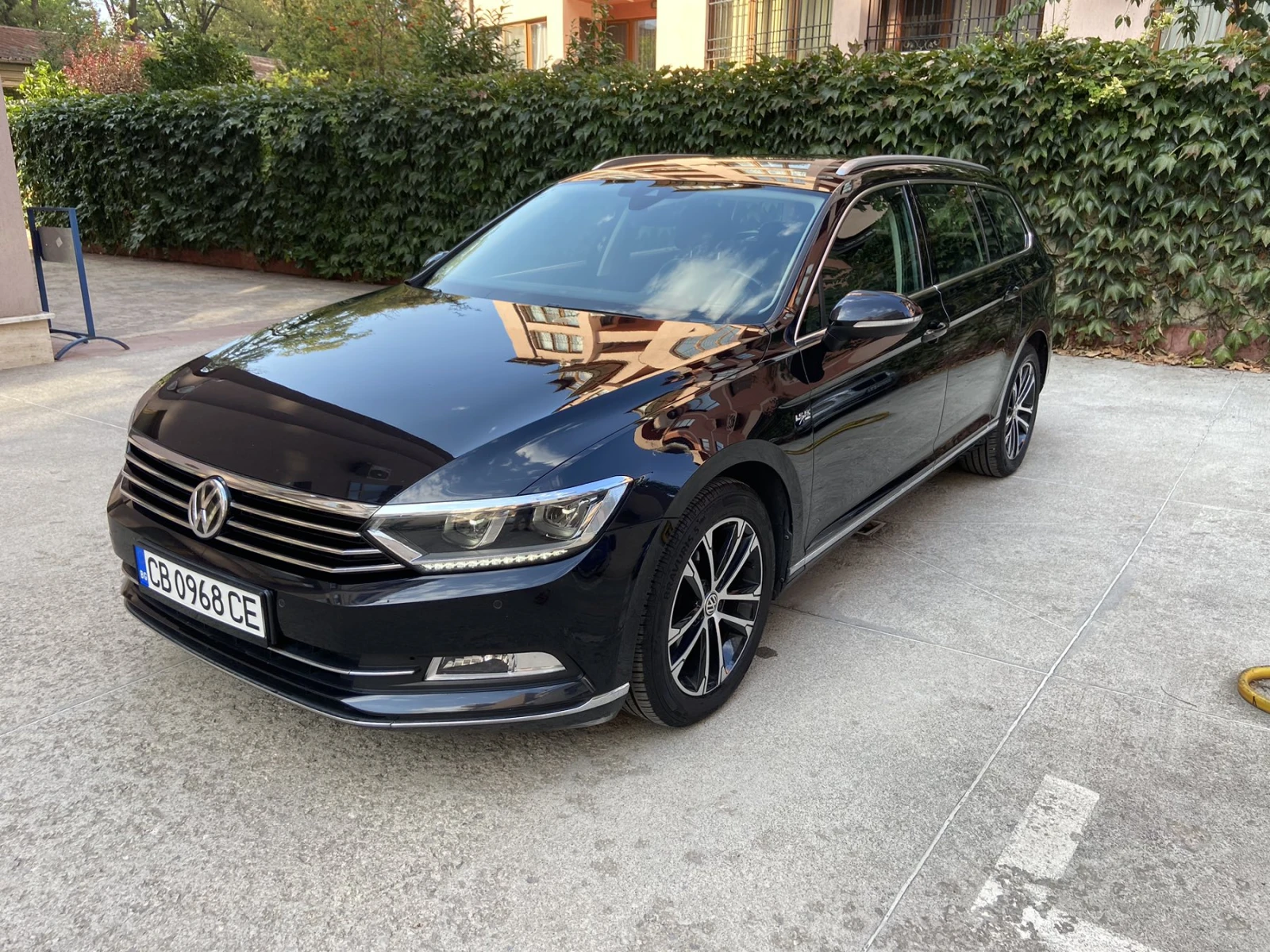 VW Passat 2.0TDI/HIGHLINE/DSG//4MOTION/LED - изображение 3