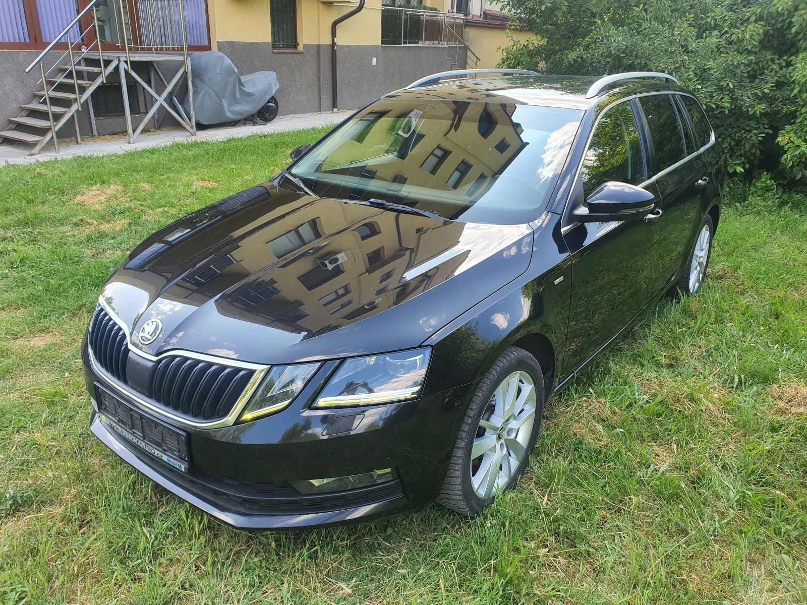 Skoda Octavia 1.5 TSI TURBO  - изображение 2
