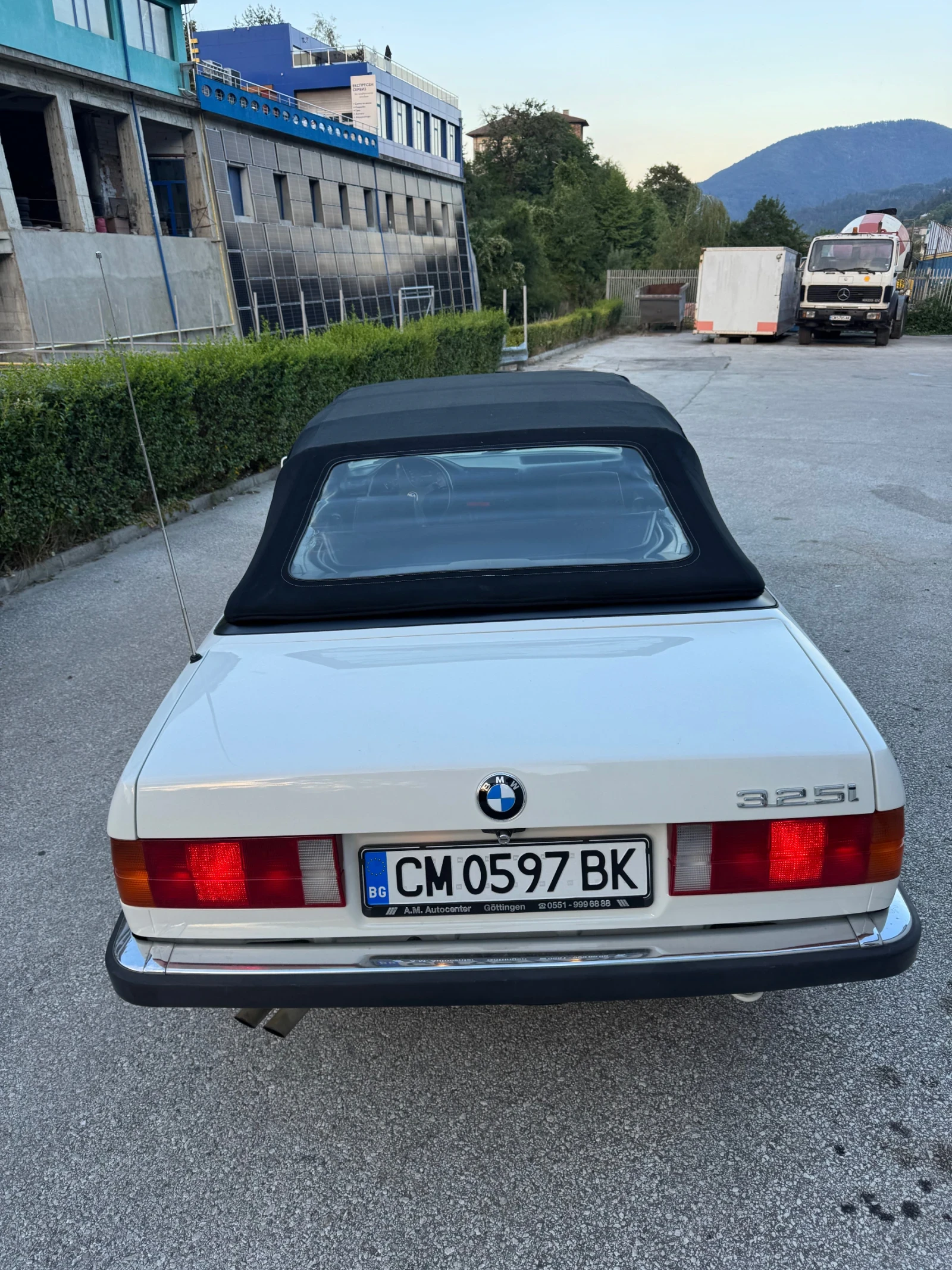 BMW 325  - изображение 7