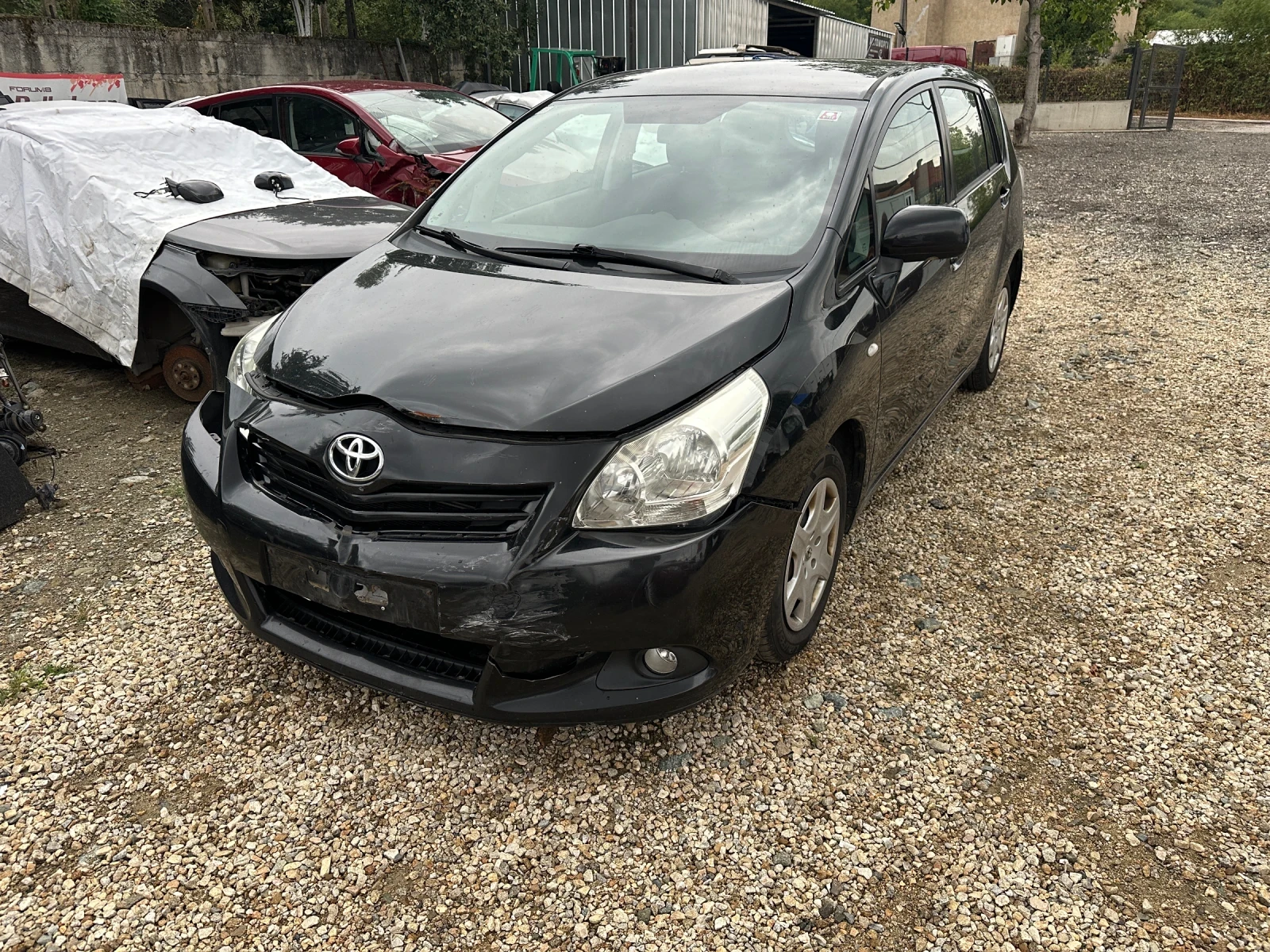 Toyota Verso 2.0d4d 126�� �� �����  | Mobile.bg � ����������� 1