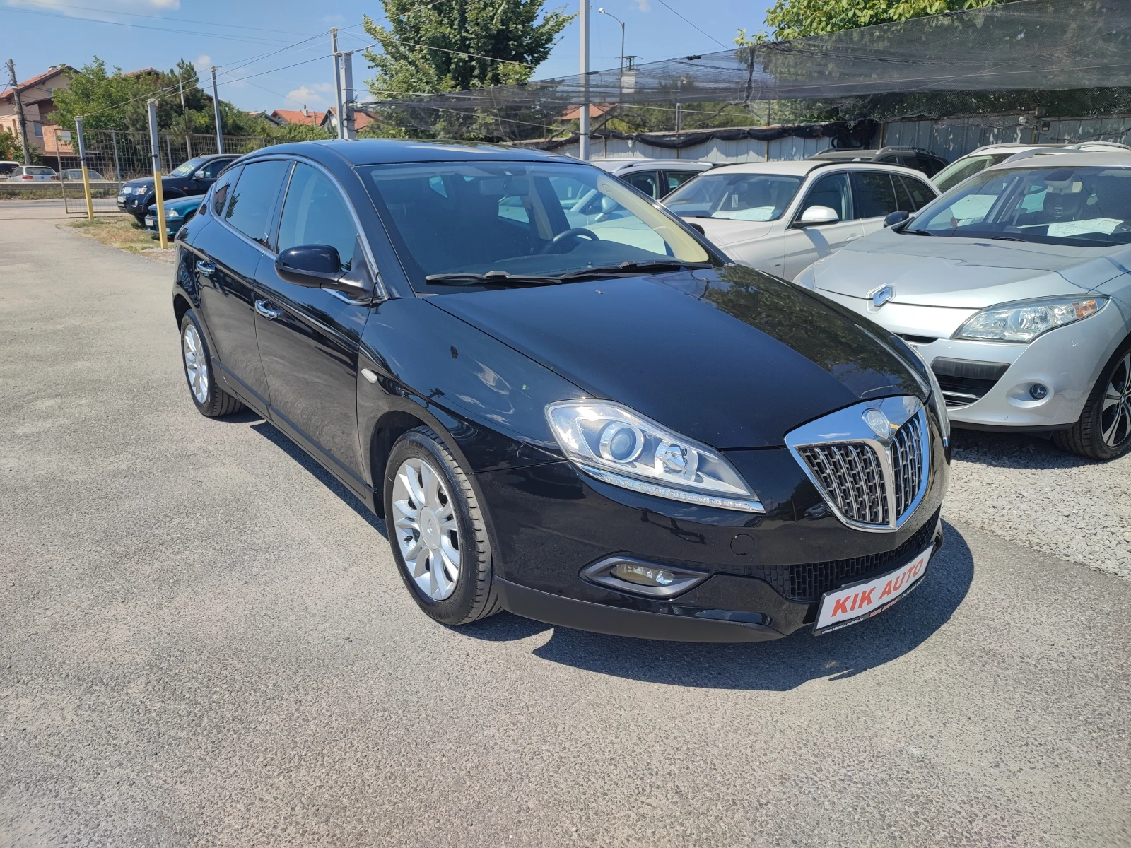 Lancia Delta 1.6D-120ks-6sk-КОЖА-ПАРКТРОНИК - изображение 3