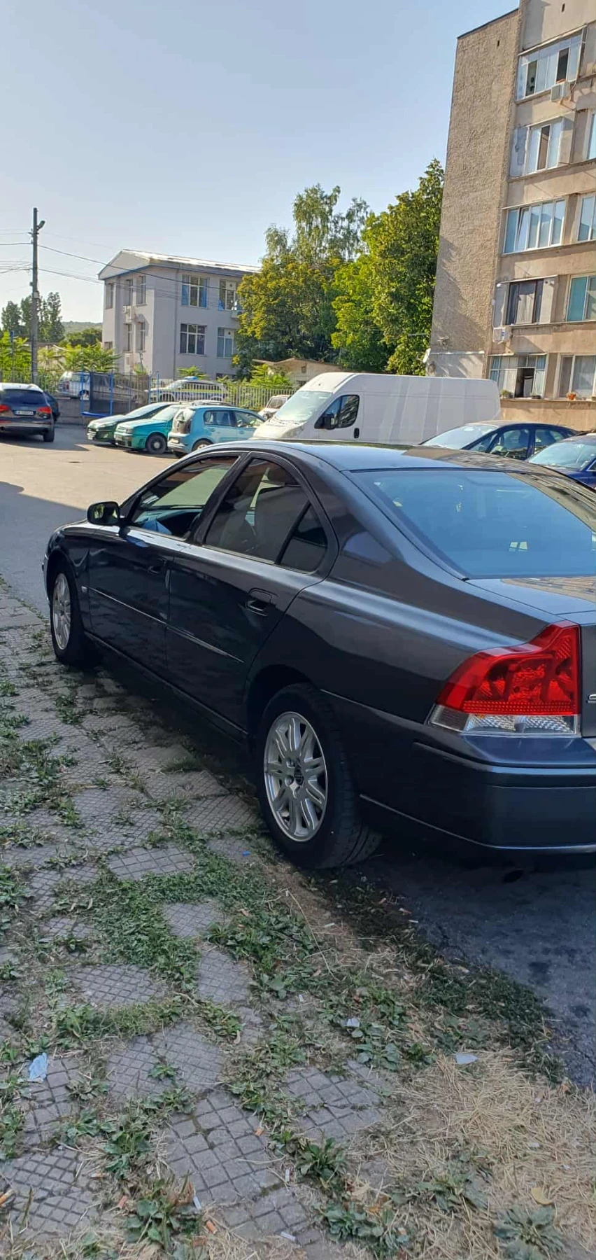 Volvo S60 2.4d - изображение 3