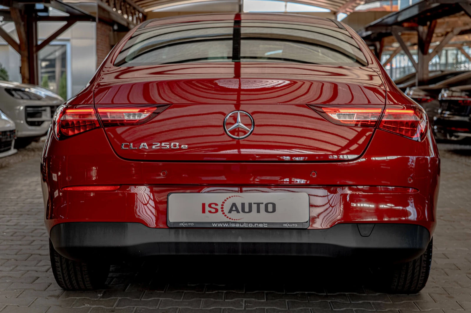 Mercedes-Benz CLA 250 Electro/MBUX/Dynamic Select/Камера/Подгрев - изображение 4
