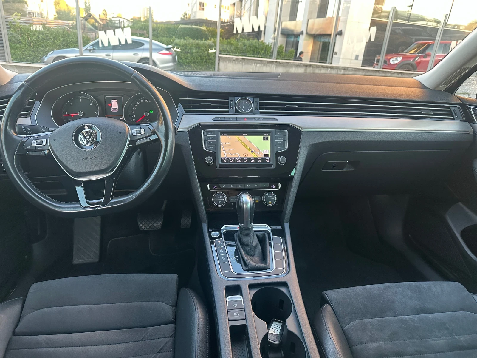 VW Passat АВТОМАТИК НАВИГАЦИЯ 4х4 - изображение 10