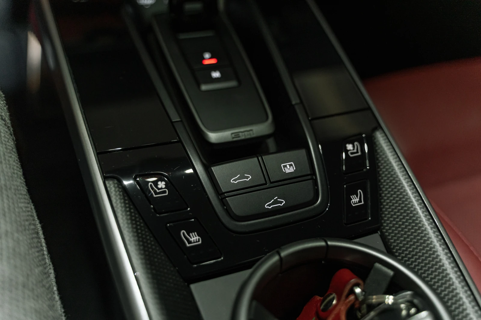 Porsche 911 Turbo S (992)   650 �.�., Max Spec | Mobile.bg � ����������� 13