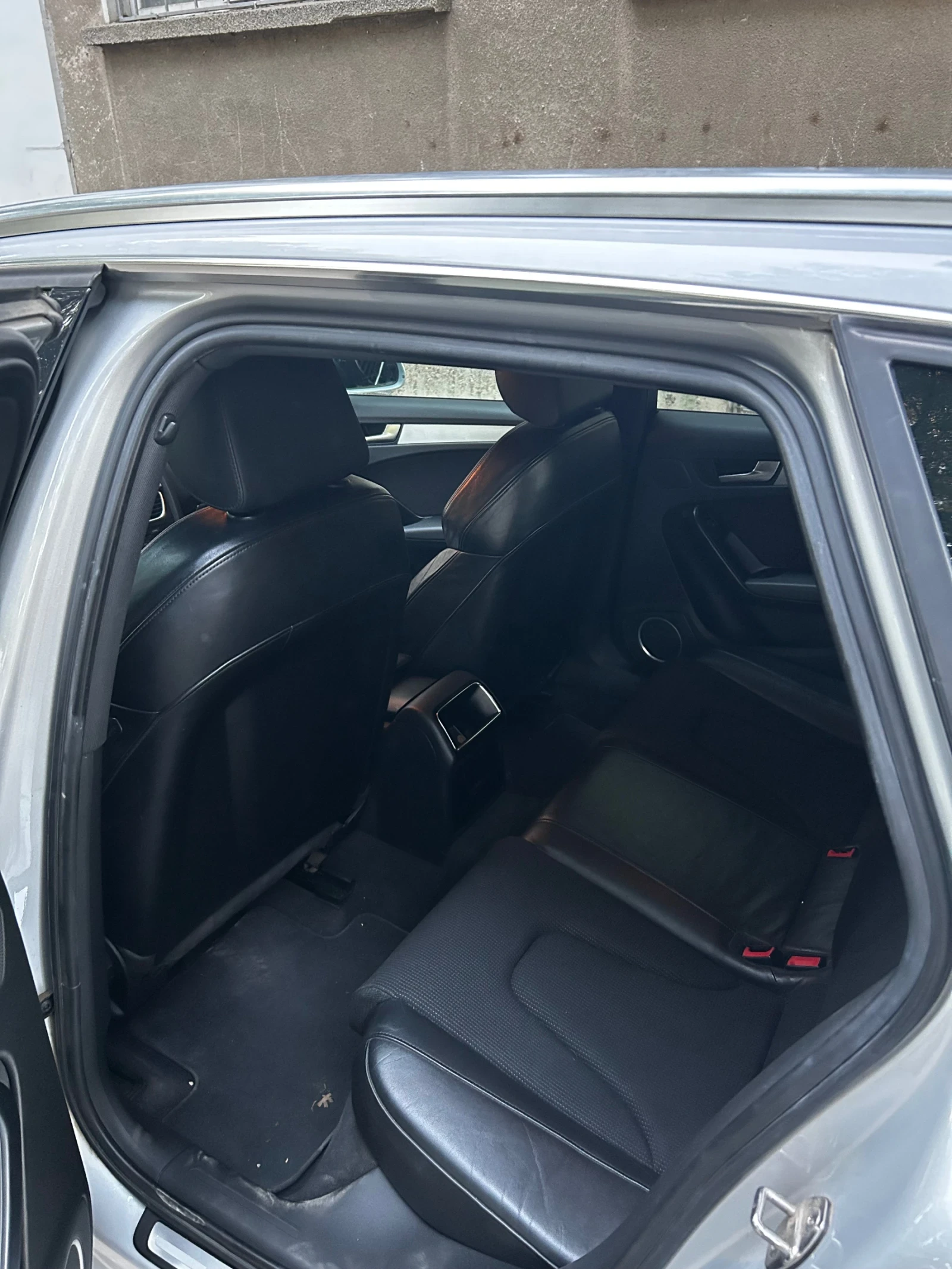 Audi A4 B8 2.7 tdi S-line - изображение 8