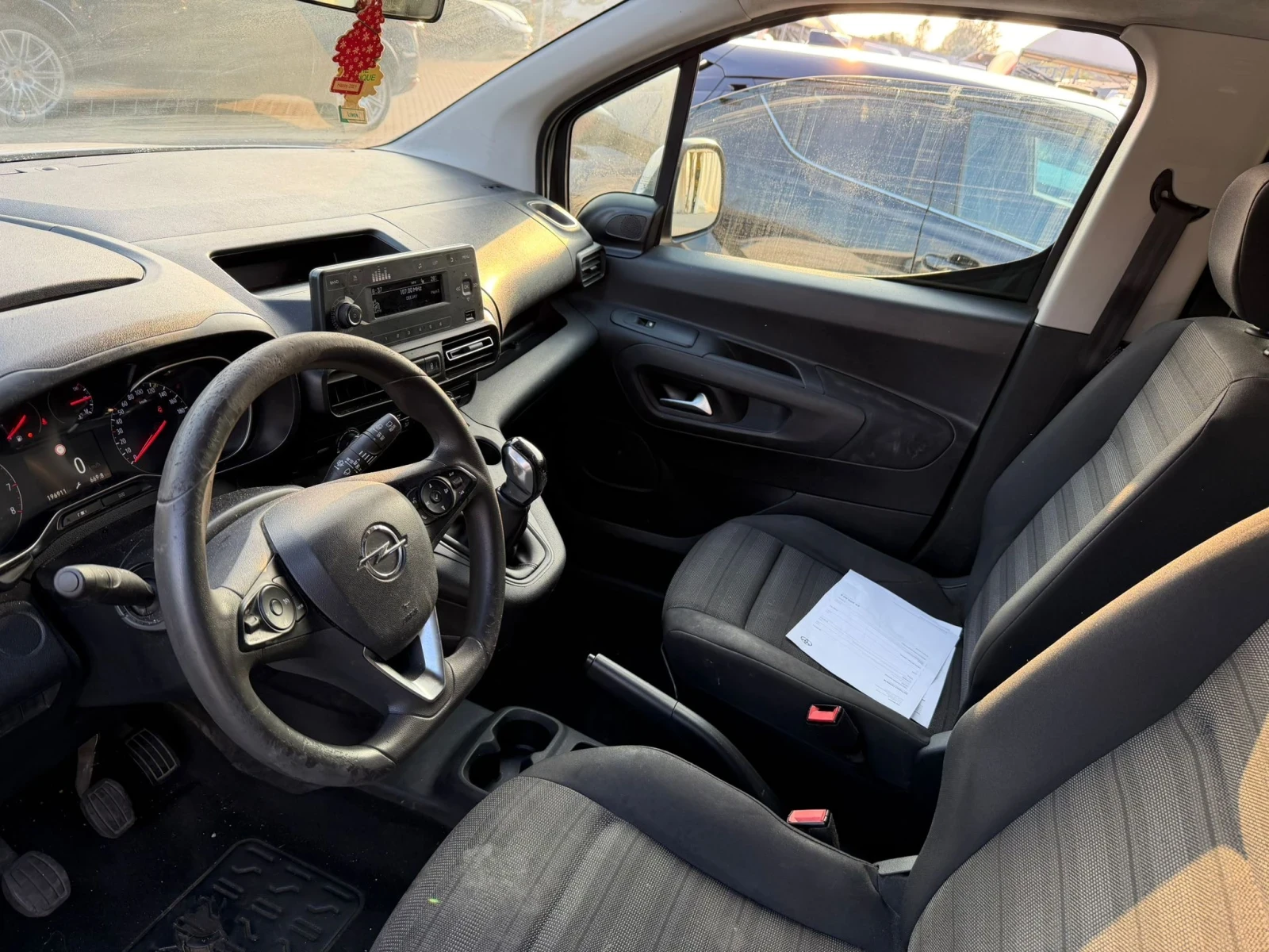 Opel Combo 1.5 D EURO 6D | Mobile.bg — изображение 8