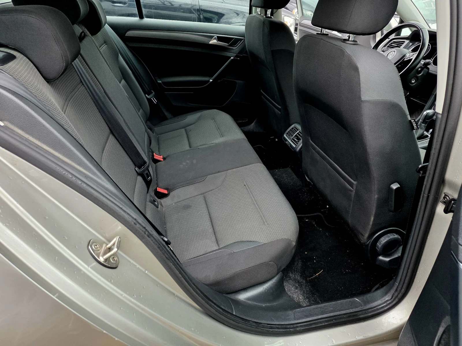 VW Golf Variant 1.6TDI/���������/���������  | Mobile.bg � ����������� 10